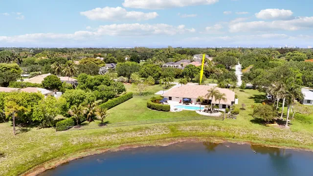 Steeplechase Residence photo 95