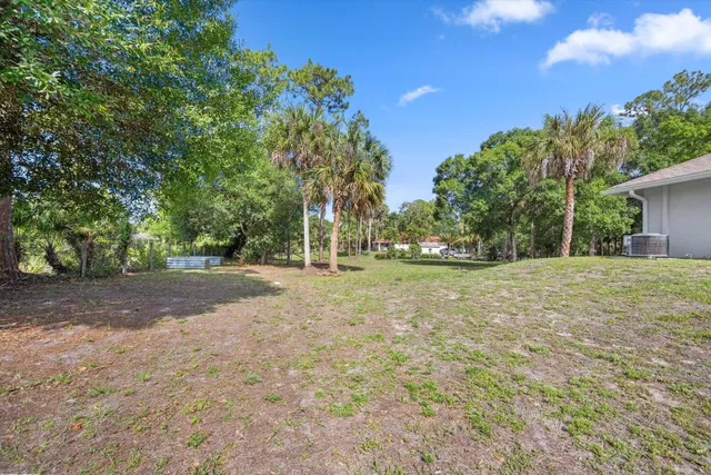 Residence photo 90