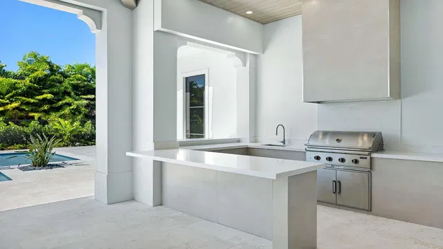  Residence photo 11