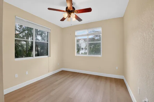 Renaissance Commons II Unit 1219 photo 18