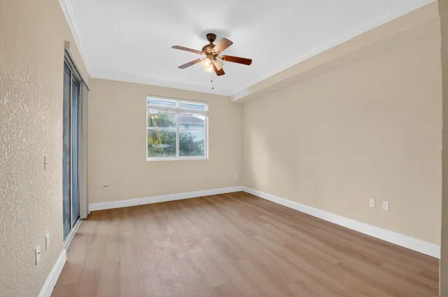 Renaissance Commons II Unit 1219 photo 21