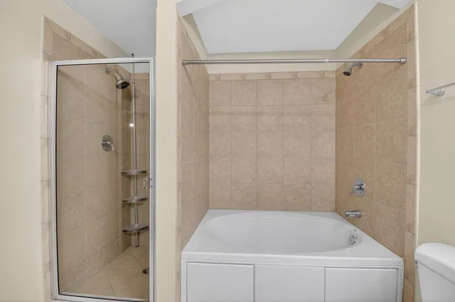 Renaissance Commons II Unit 1219 photo 26