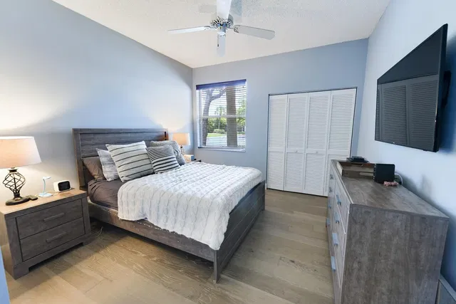Residence photo 20