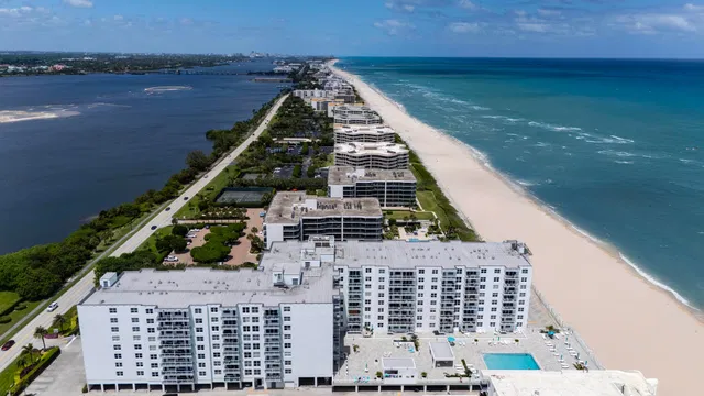 The Patrician of Palm Beach Unit 327 photo 33