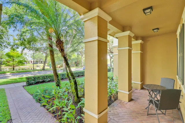 Botanica Residence photo 3