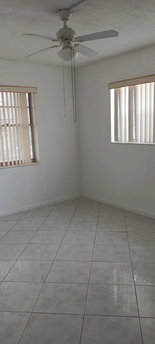  Residence photo 6