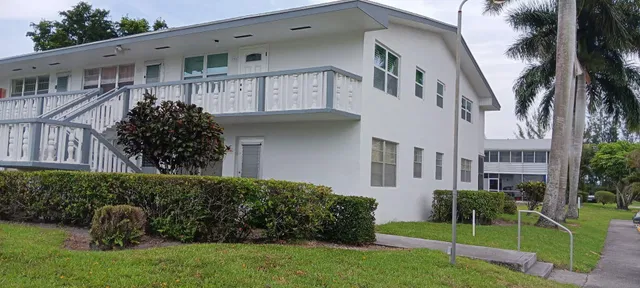  Residence photo 9