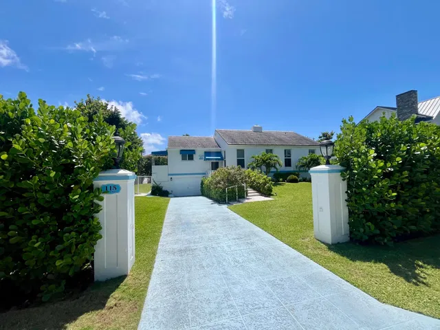 Residence photo 2