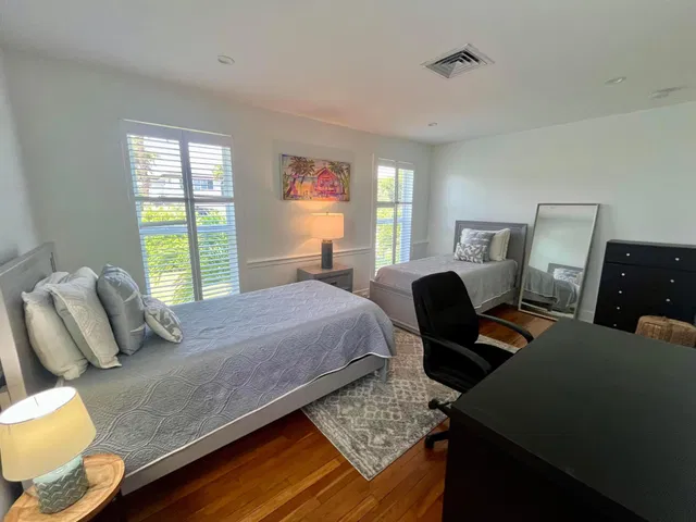 Residence photo 21