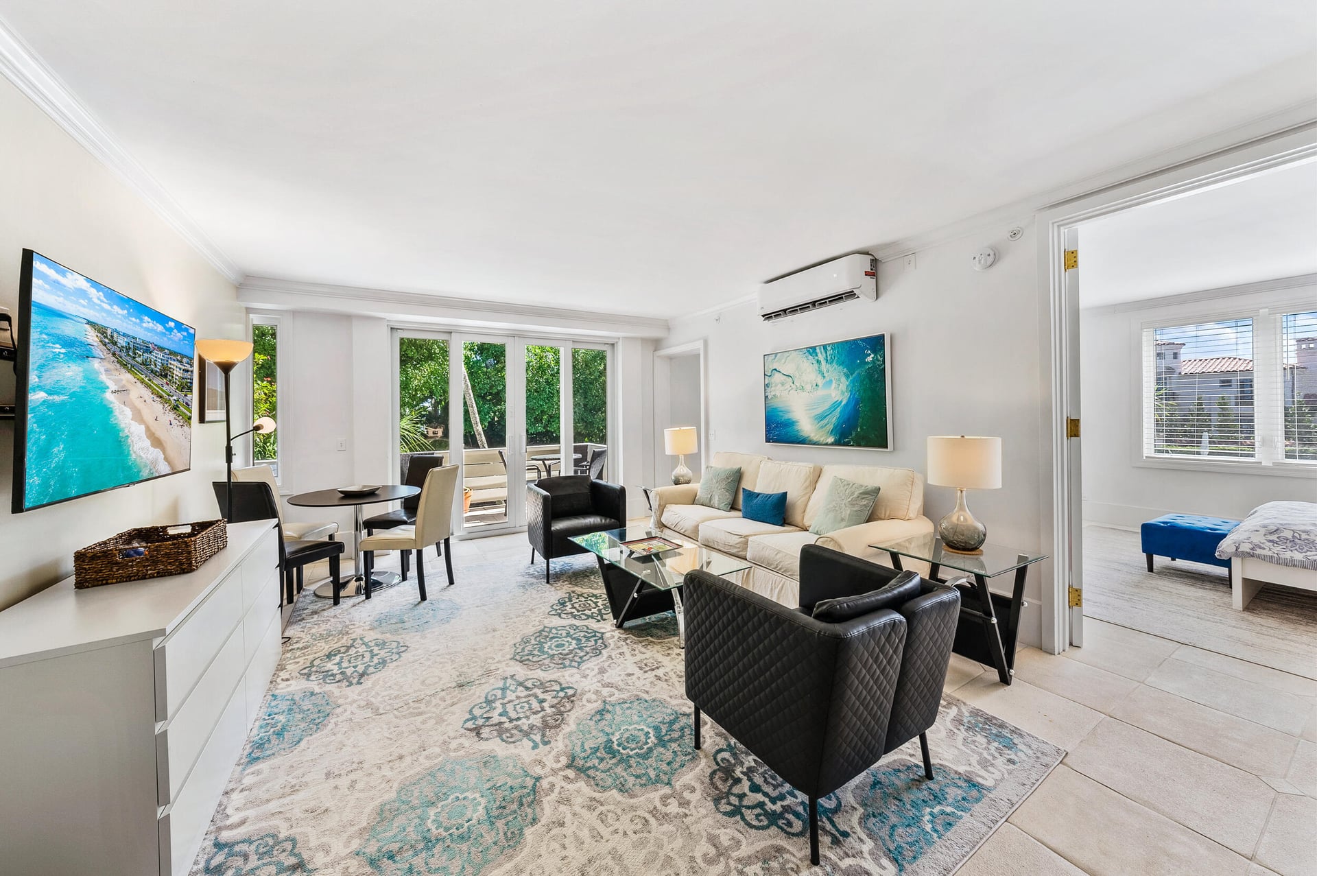 455 Worth Avenue #201