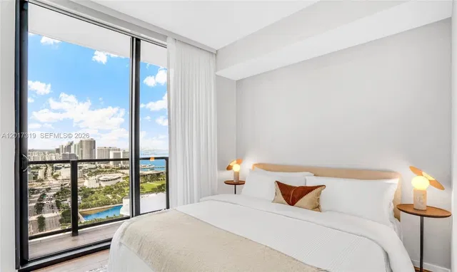 The Elser Hotel & Residences 4701