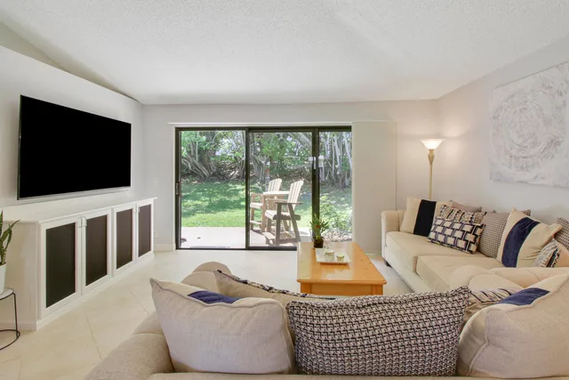 PGA National Palm Beach Gardens Residence photo 5