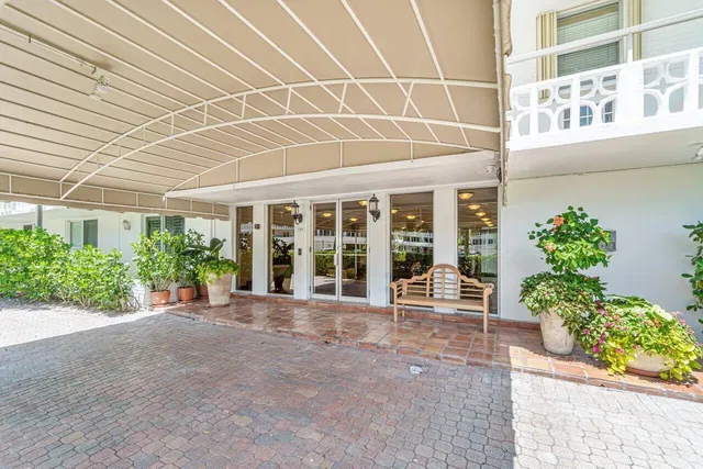 North End Palm Beach Unit 204 photo 30
