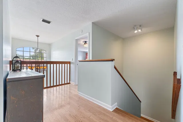  Residence photo 22