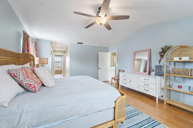  Residence photo 25