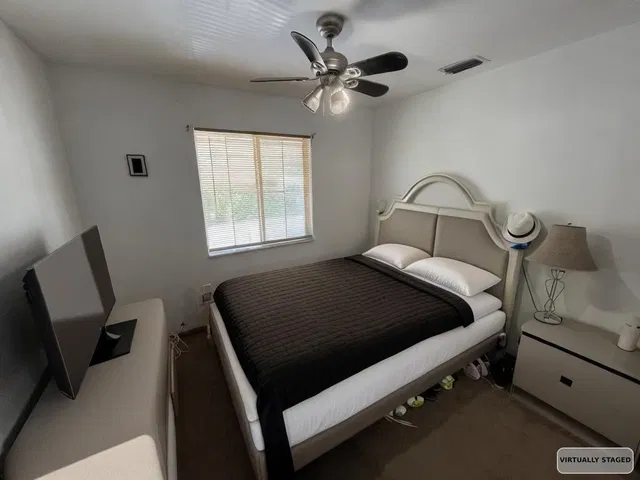 Residence photo 8