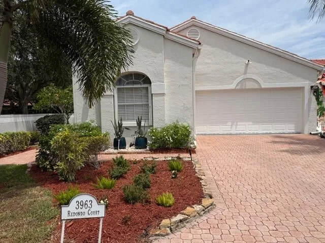 Residence photo 2