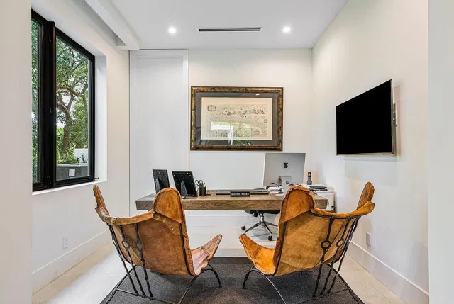  Residence photo 29