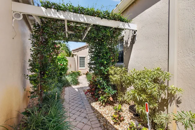 PGA National Palm Beach Gardens Residence photo 10