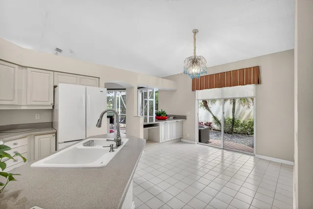 PGA National Palm Beach Gardens Residence photo 23