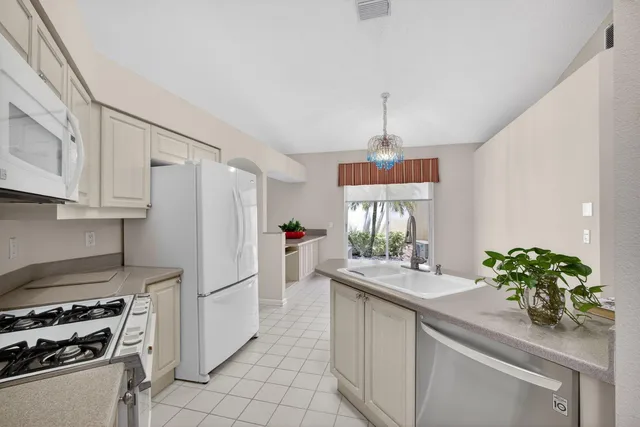 PGA National Palm Beach Gardens Residence photo 27
