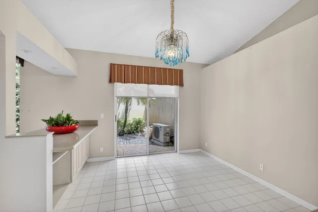 PGA National Palm Beach Gardens Residence photo 28