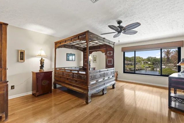 Residence photo 20