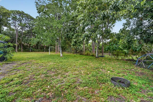 Residence photo 32