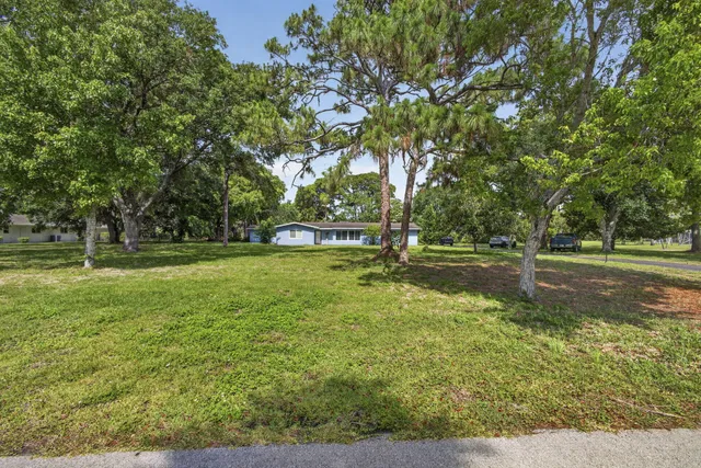 Residence photo 54