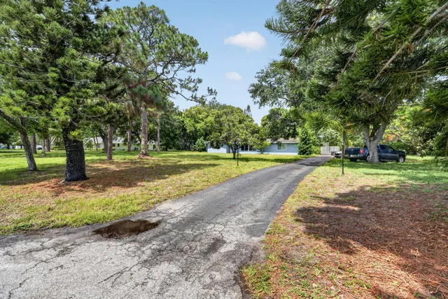 Residence photo 62