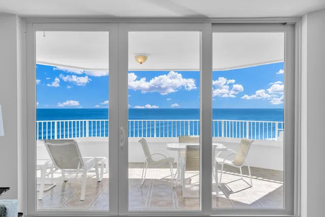500 S Ocean Boca Unit 1006 photo 11