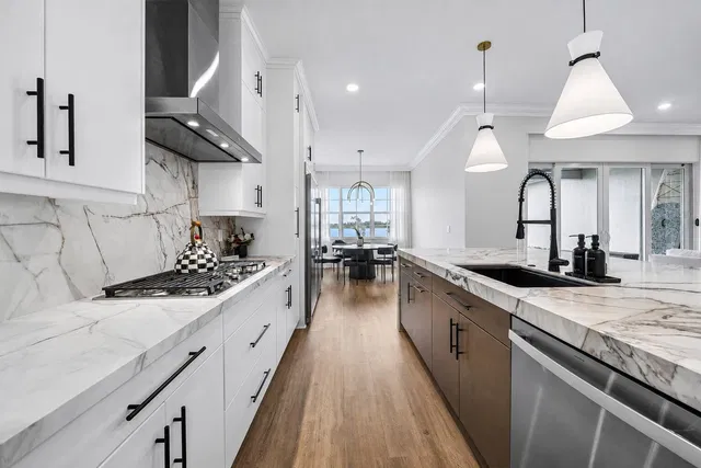 Residence photo 18
