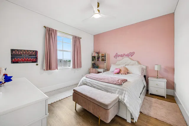 Residence photo 36
