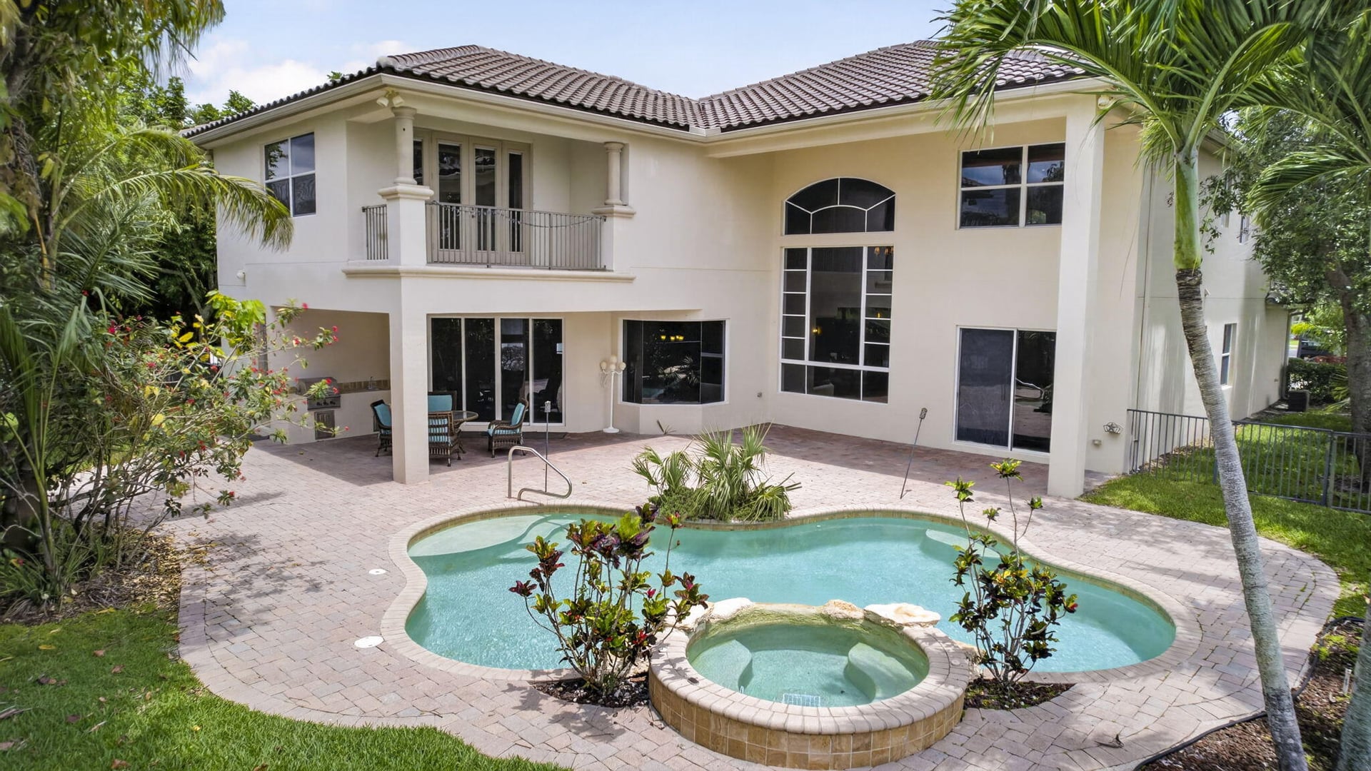 Residence photo 7