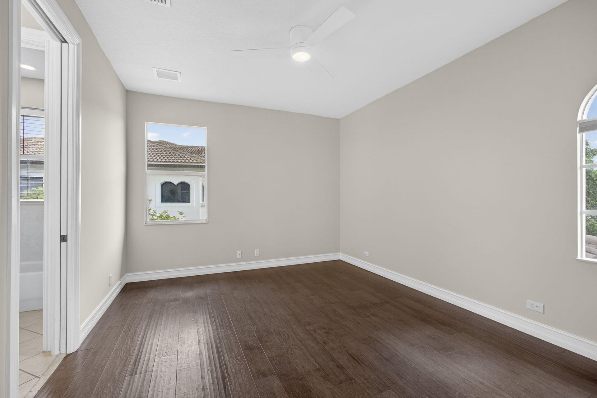 Residence photo 35