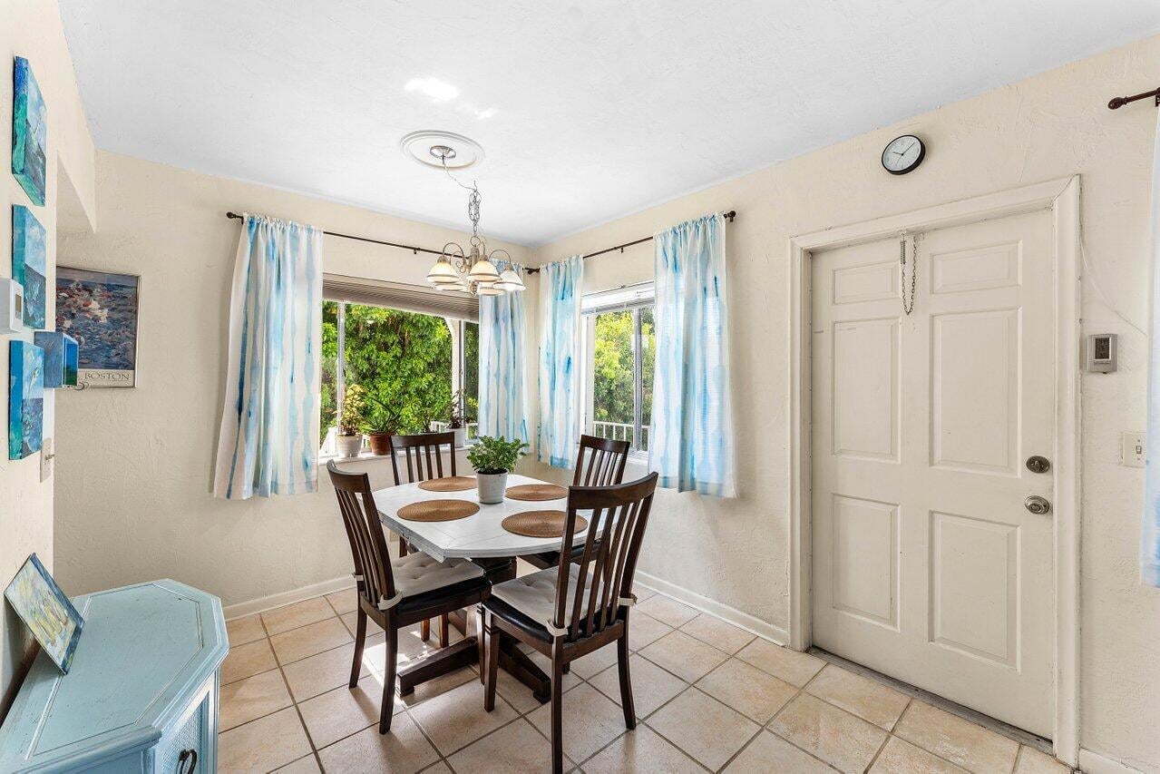 Unit 214 photo 2