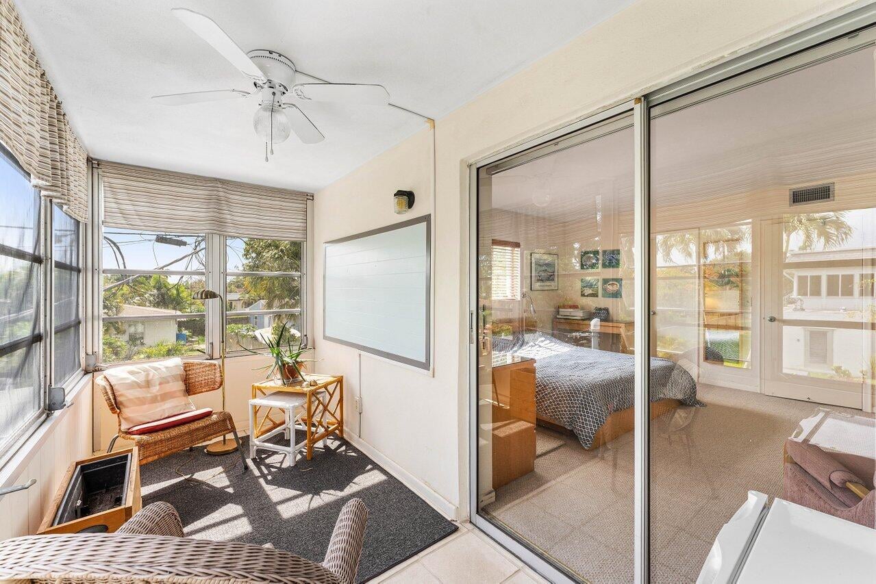 Unit 214 photo 14