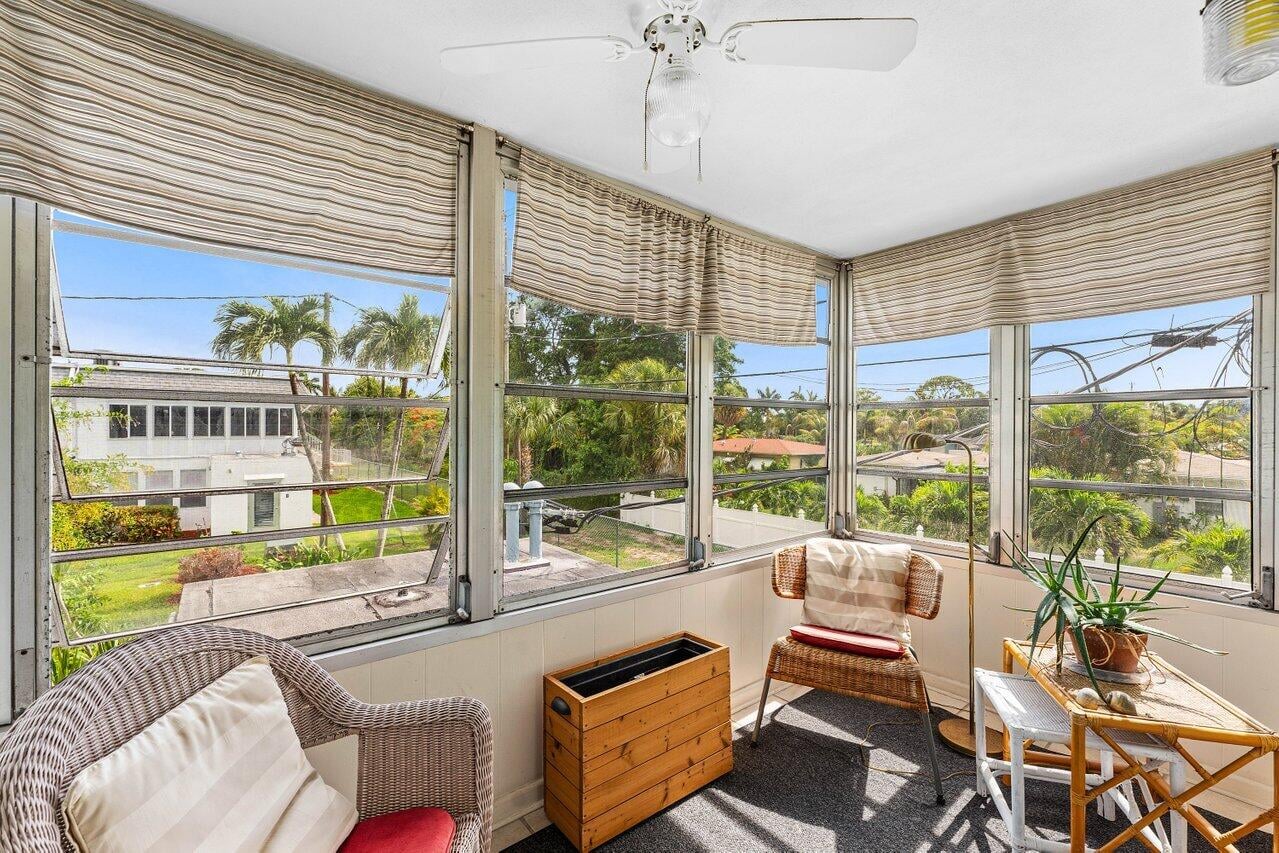 Unit 214 photo 15