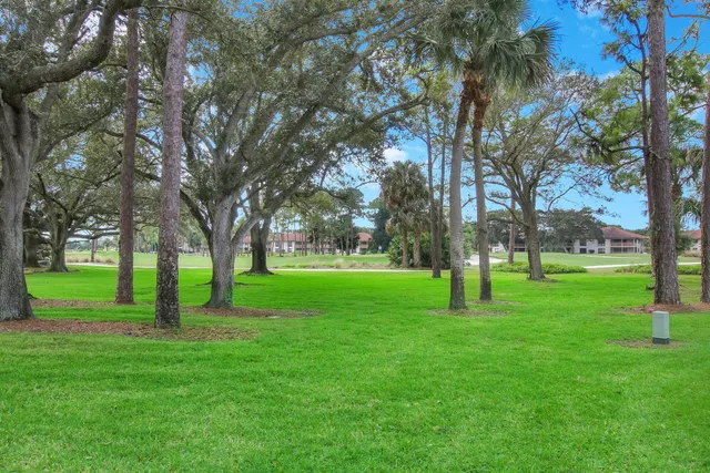 PGA National Palm Beach Gardens Residence photo 18