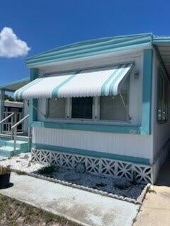 Residence photo 2
