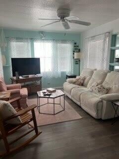 Residence photo 4