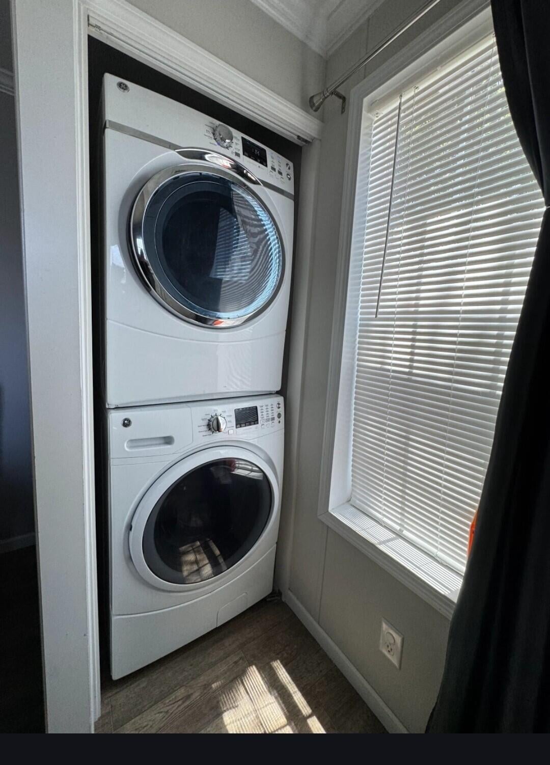 Unit 149 photo 14