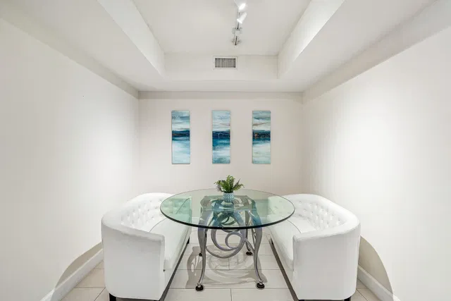 Pineapple Grove Village Condominiums Unit 2503 photo 7