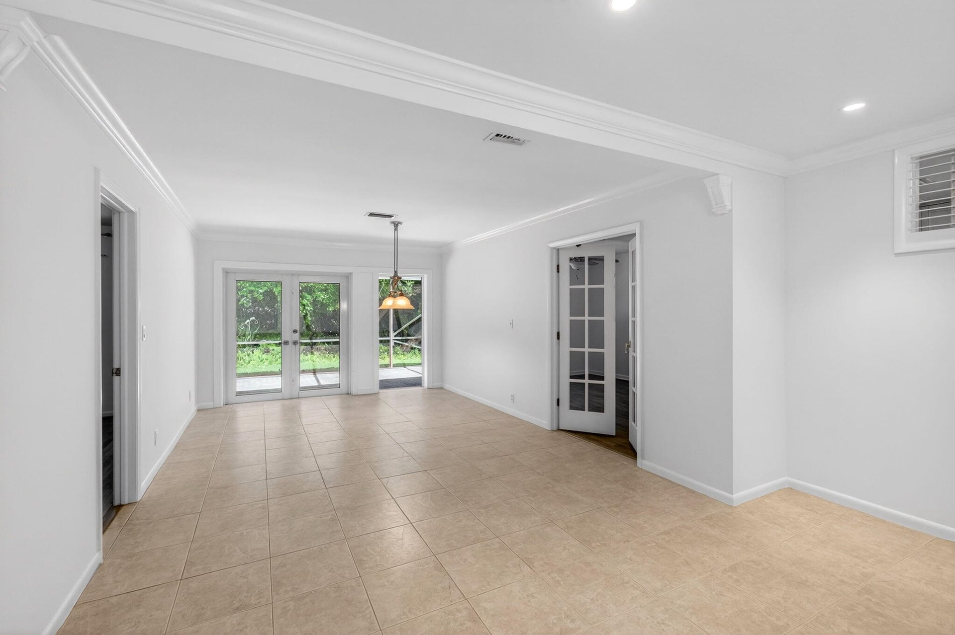 Residence photo 7