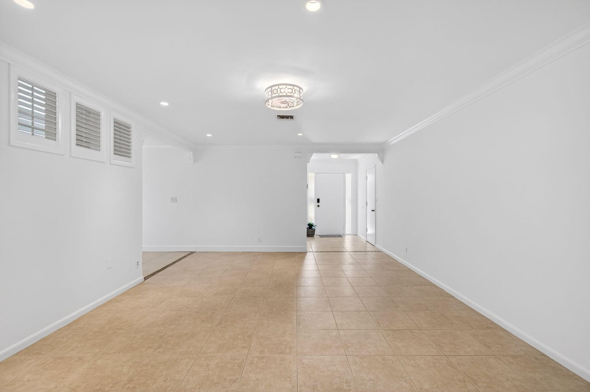 Residence photo 12