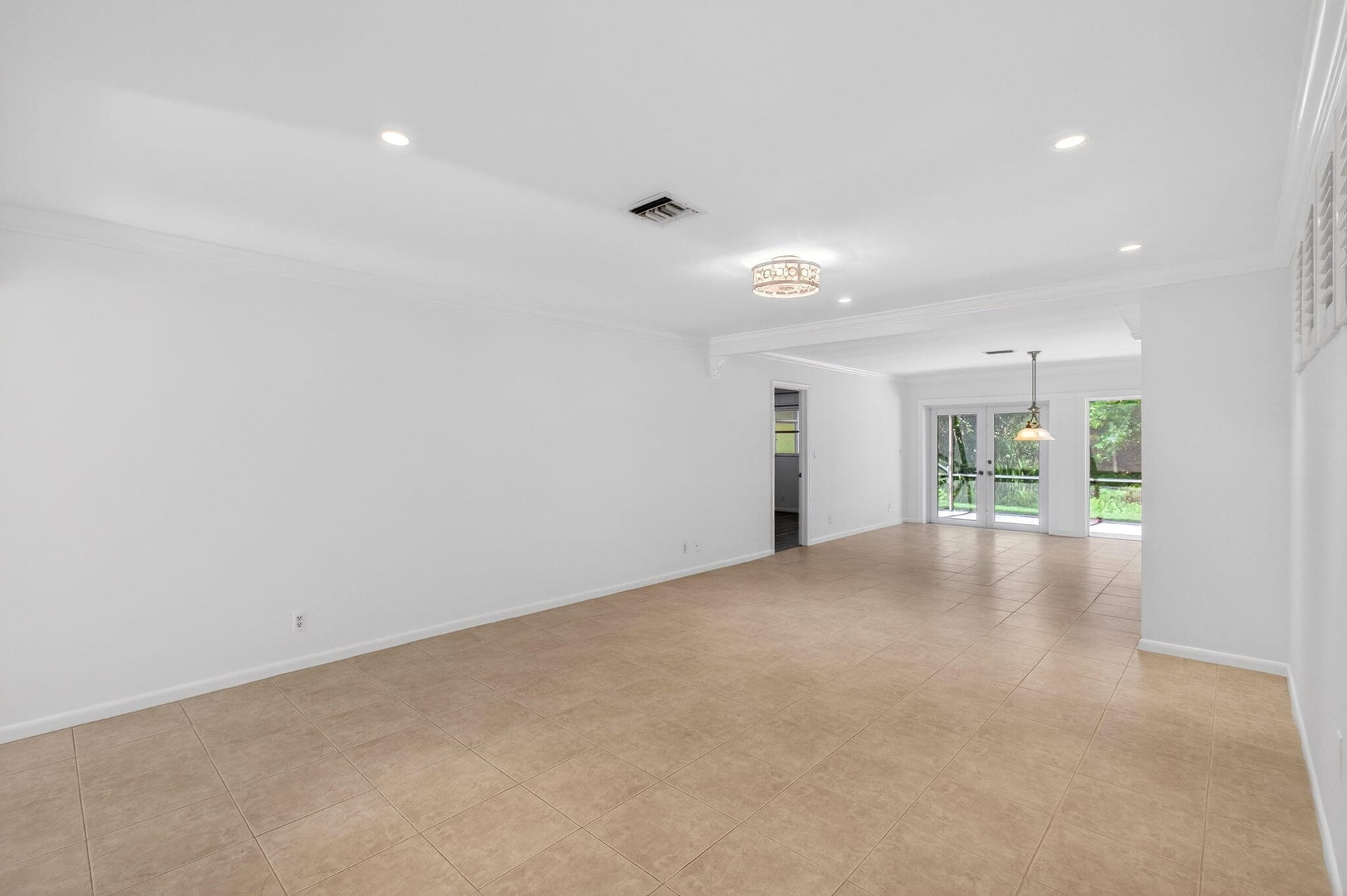 Residence photo 15
