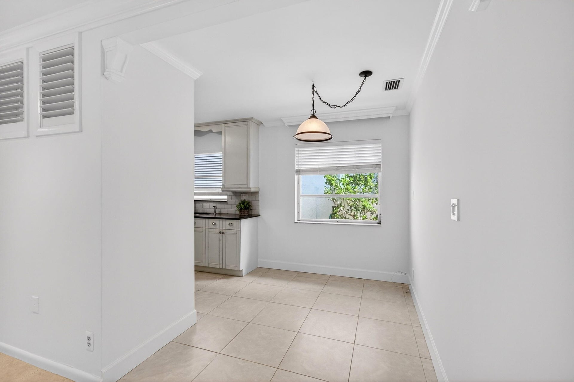 Residence photo 16