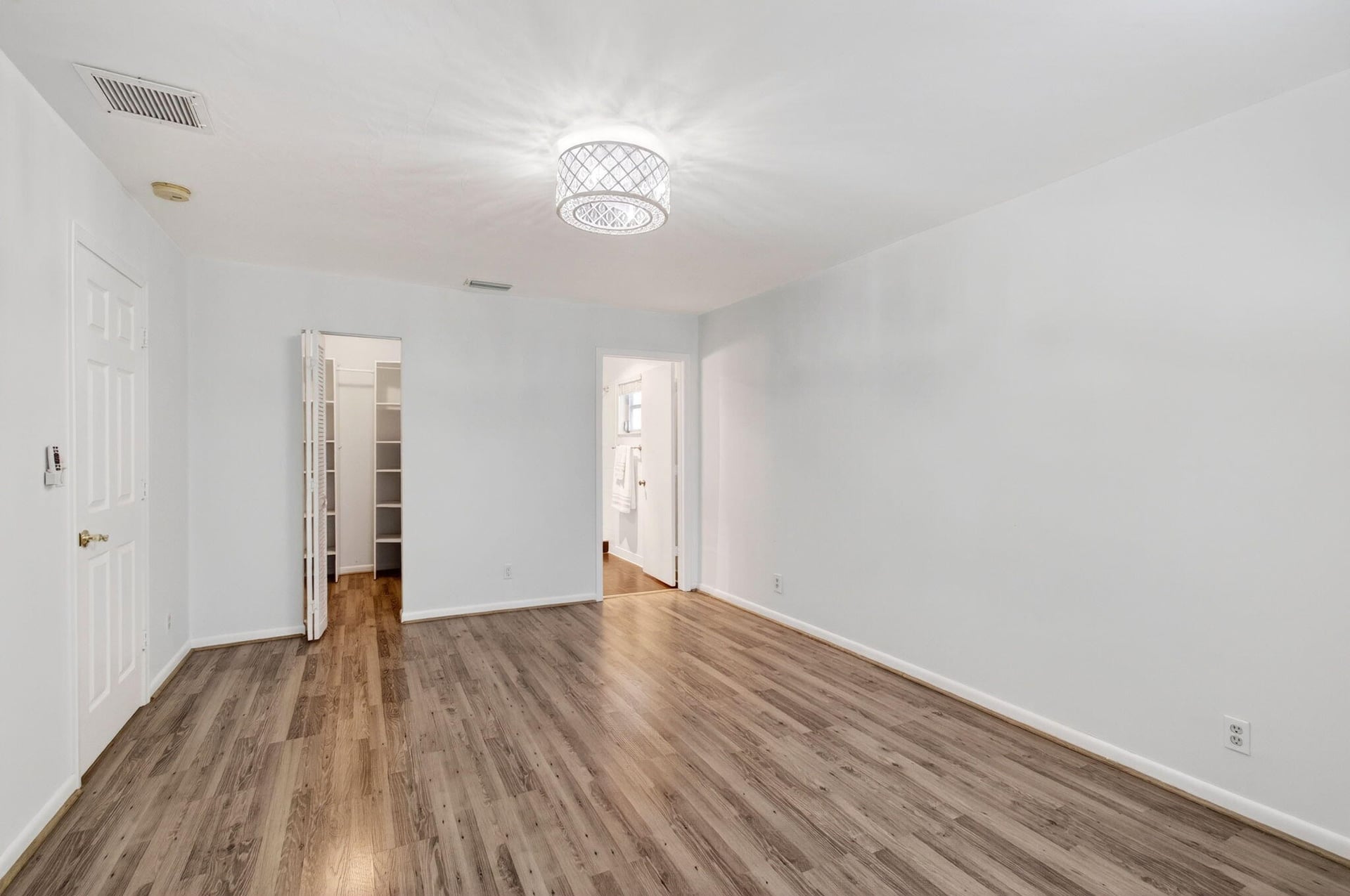Residence photo 32