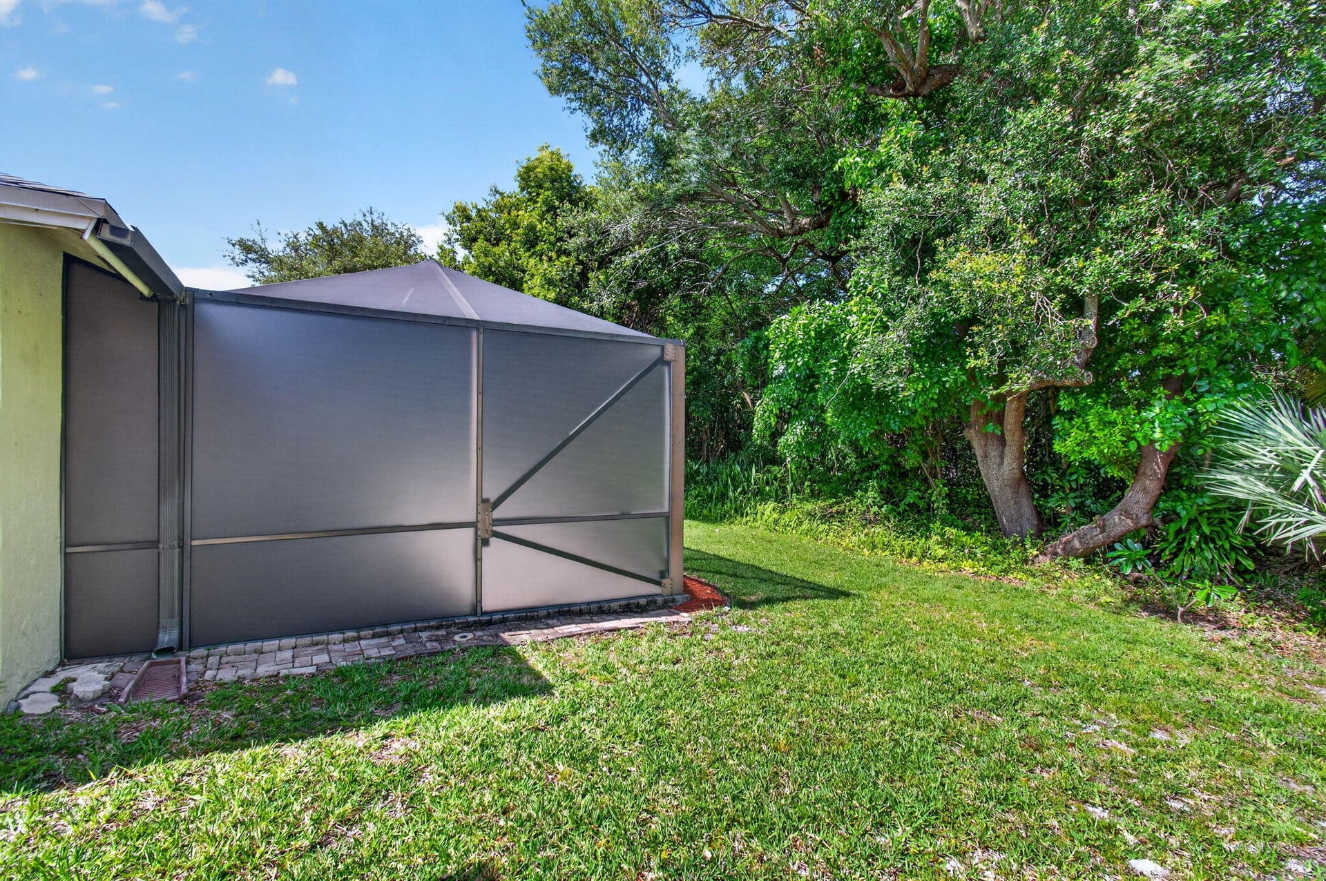 Residence photo 48