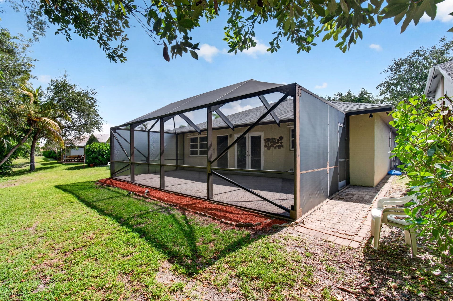 Residence photo 52
